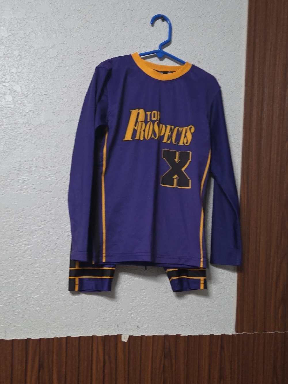 Kids Long Sleeve 'Top Prospects' Graphic Tee in Purple & Gold